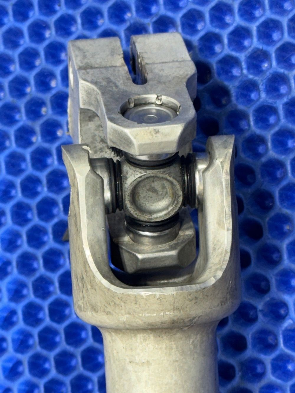 Сдвоенный кардан BMW G05, G06, G07