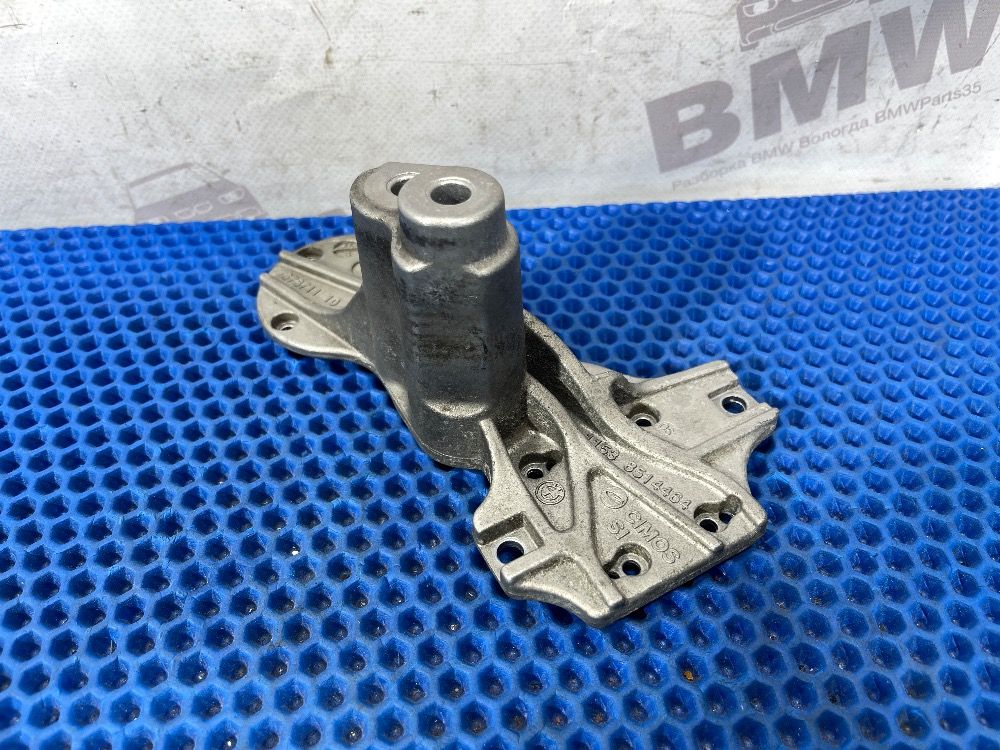 Кронштейн дополнительной помпы BMW F10, F15, F25