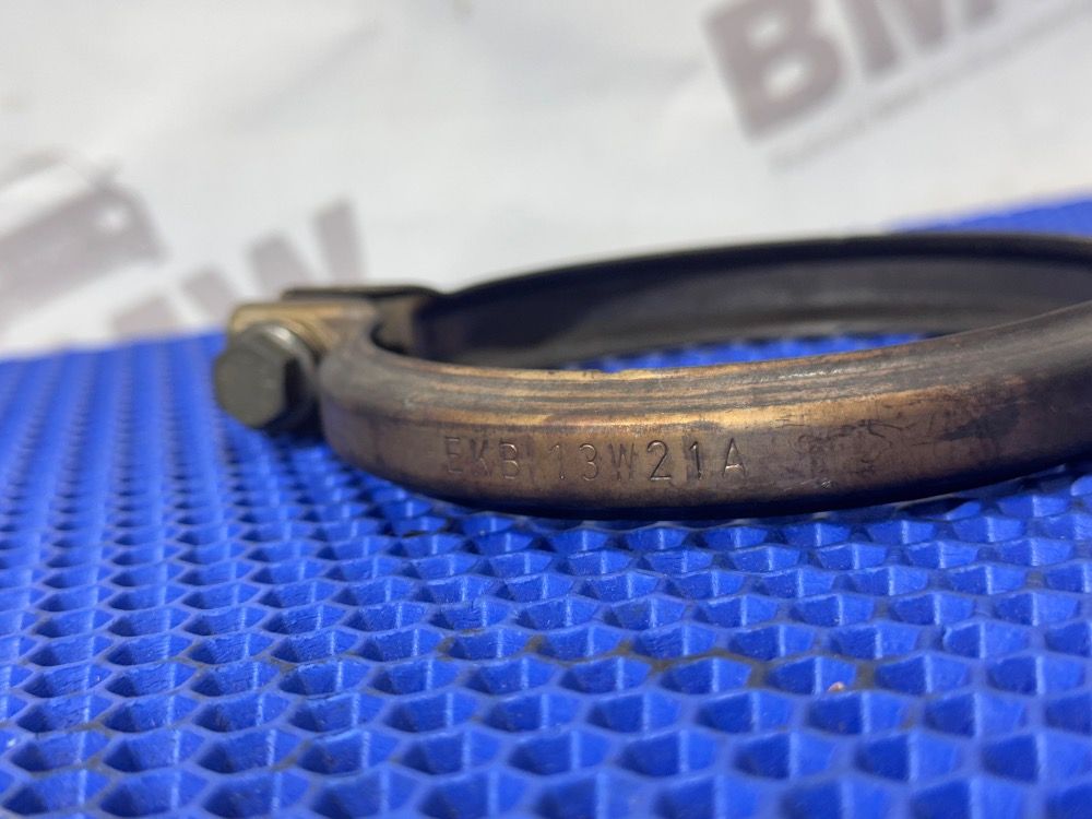 Хомут катализатора BMW F10, F30, F15