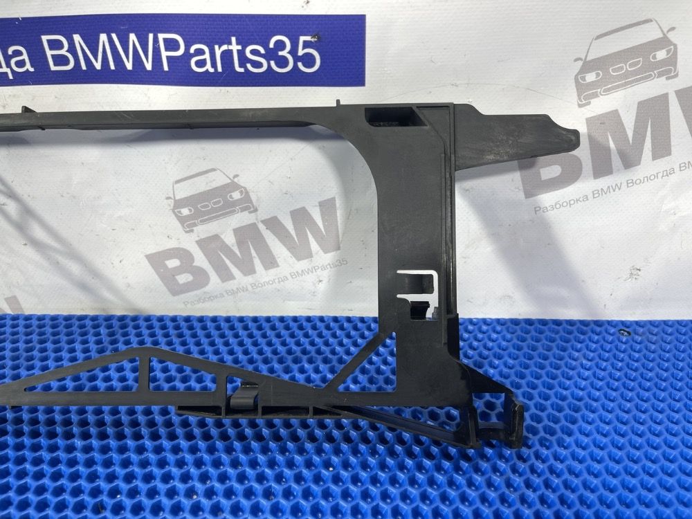 Рамка доп. радиатора  BMW F10, F01 Hybrid