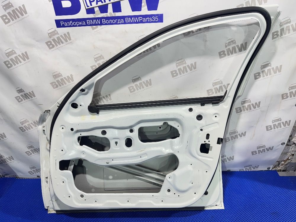 Оригинальная правая дверь bmw f10, f11, F18