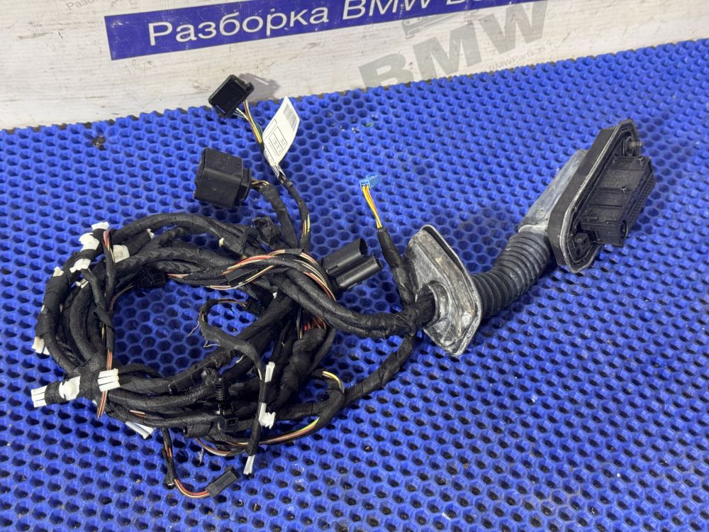 Проводка задней двери BMW F10 под Harman дорест