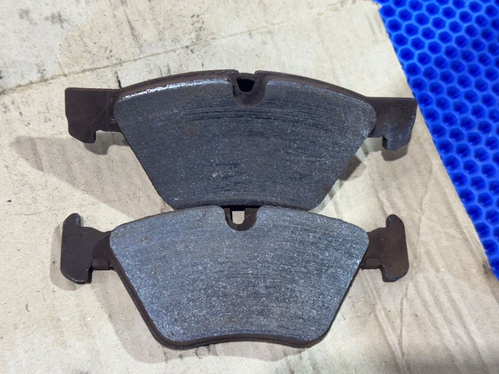 Колодки передние TRW BMW F10 под 330/24 диск