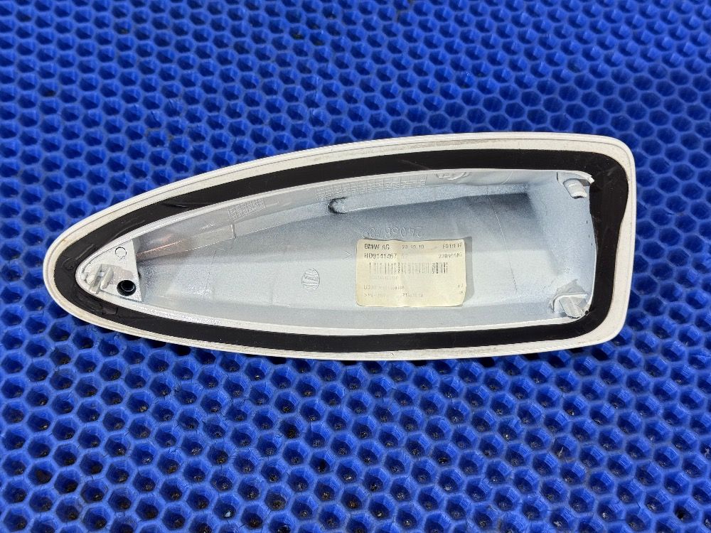 Плавник на крышу BMW F10, F01