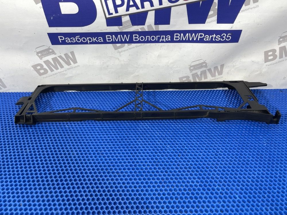 Рамка доп. радиатора  BMW F10, F01 Hybrid