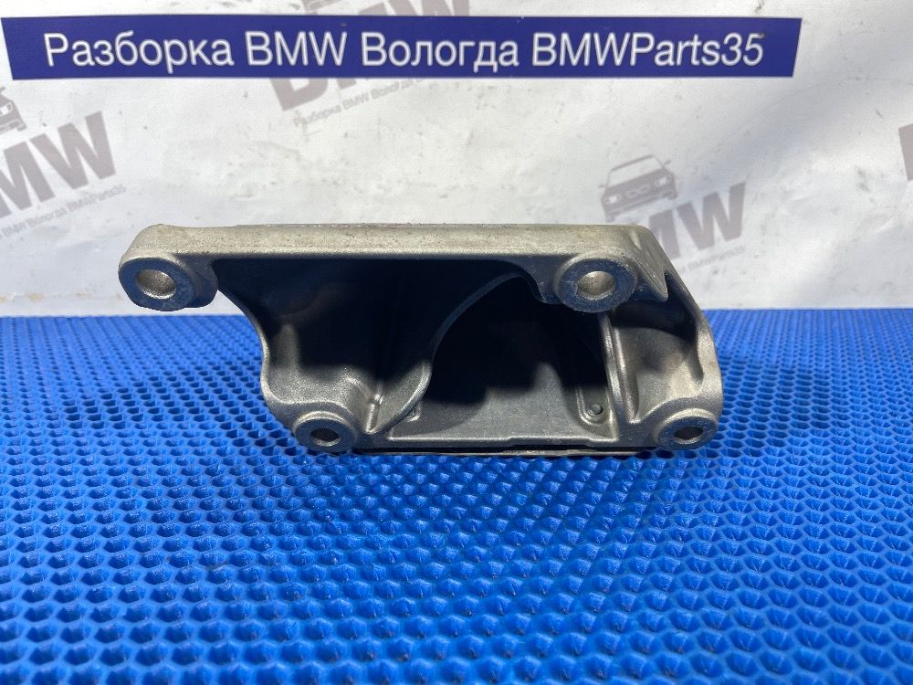 Кронштейн двигателя правый BMW F30, F25 xDrive