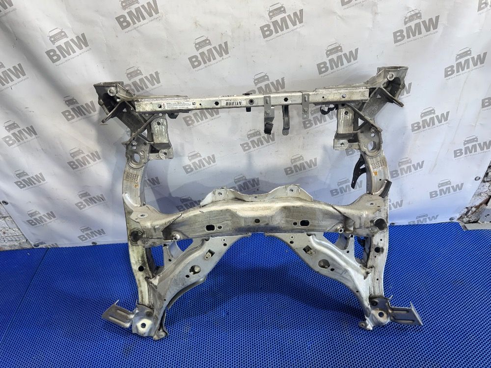 Подрамник передний BMW F10, F07, F01