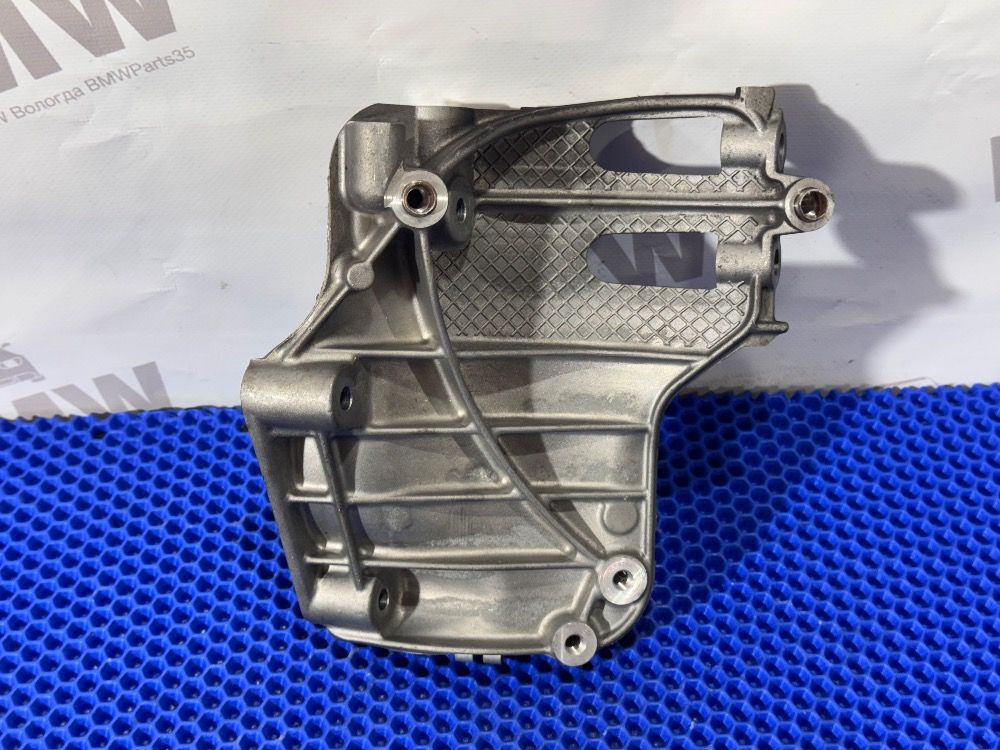 Кронштейн компрессора кондиционера BMW F10 N55