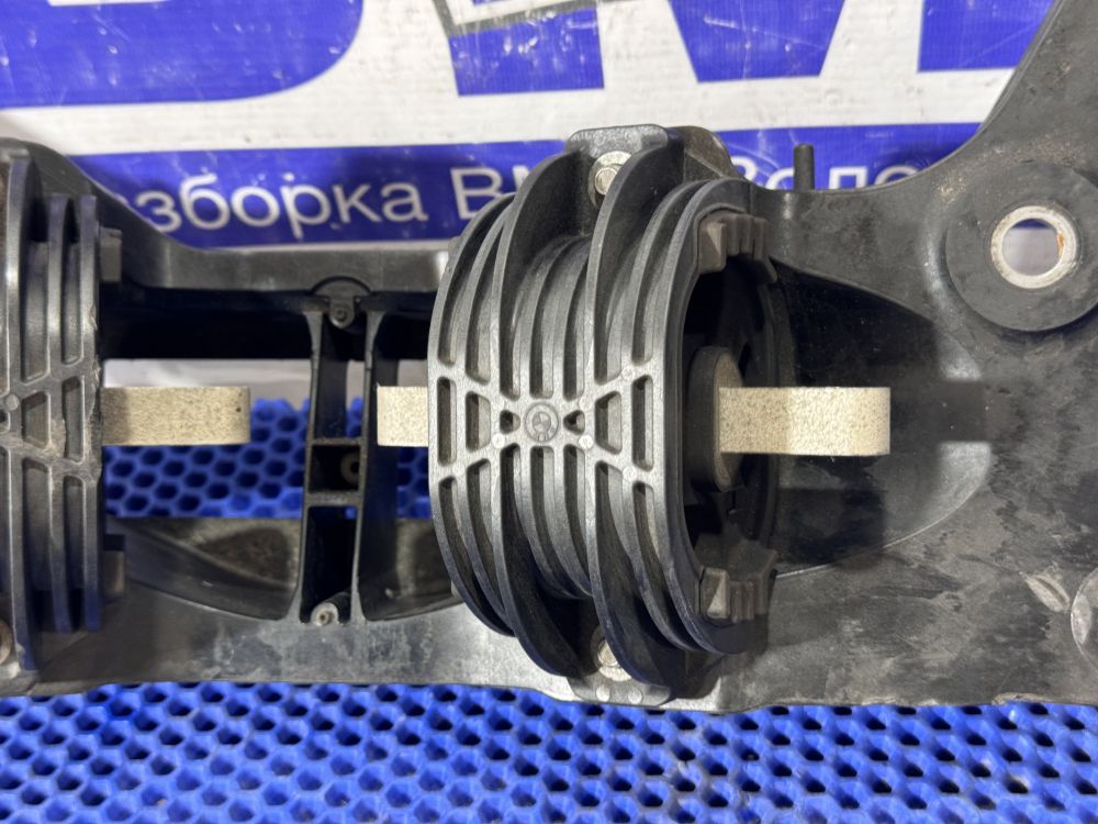 Опора АКПП BMW F10 мотор N20 Япония