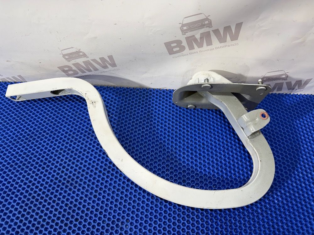 Петля багажной двери правая BMW F30, F32