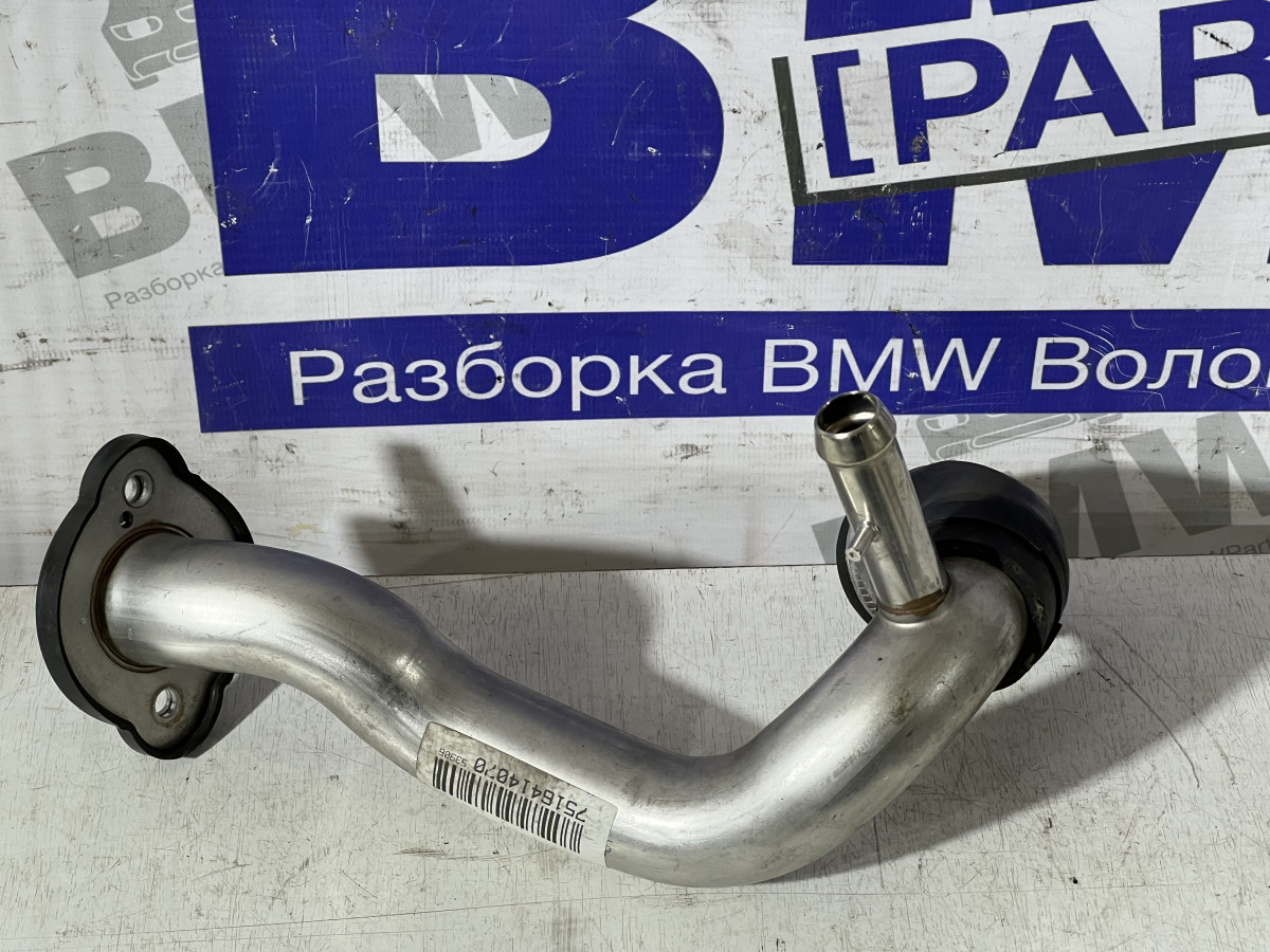 Патрубок системы охлаждения BMW E60, E90, E65, E83