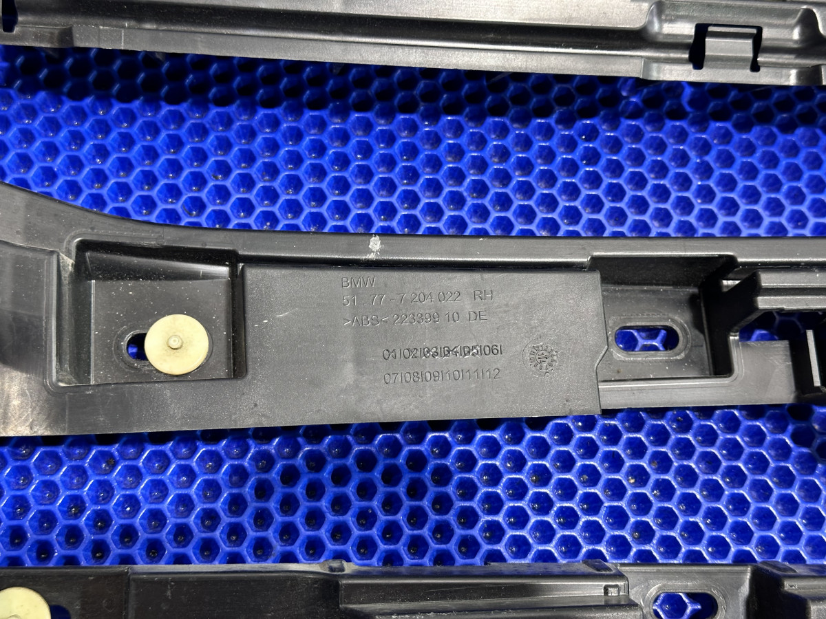 Рейка крепления порога BMW F10, F11, F18