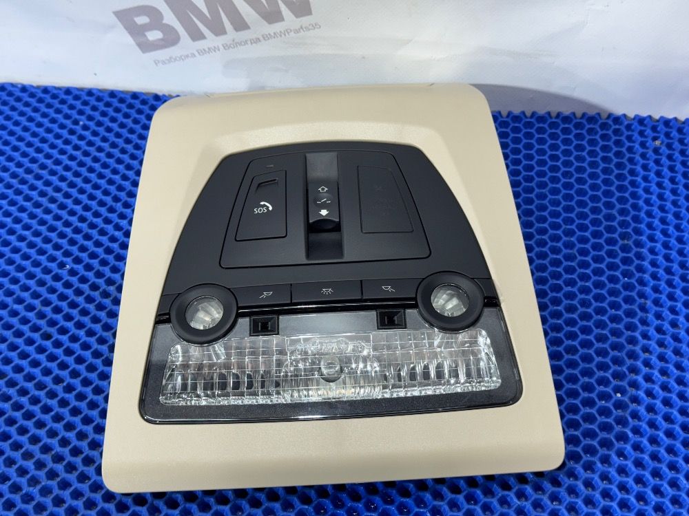 Плафон потолка BMW F10 LCI  под люк, цвет OYSTER