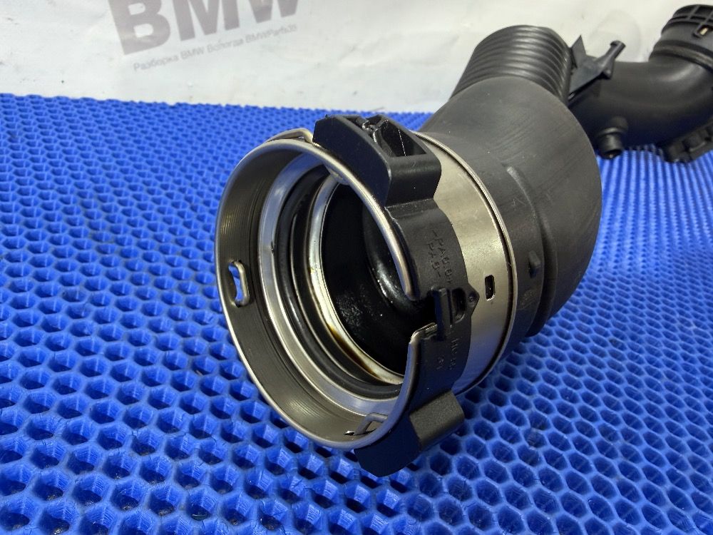 Патрубок интеркулера BMW F30, F25, F20, F32, F34
