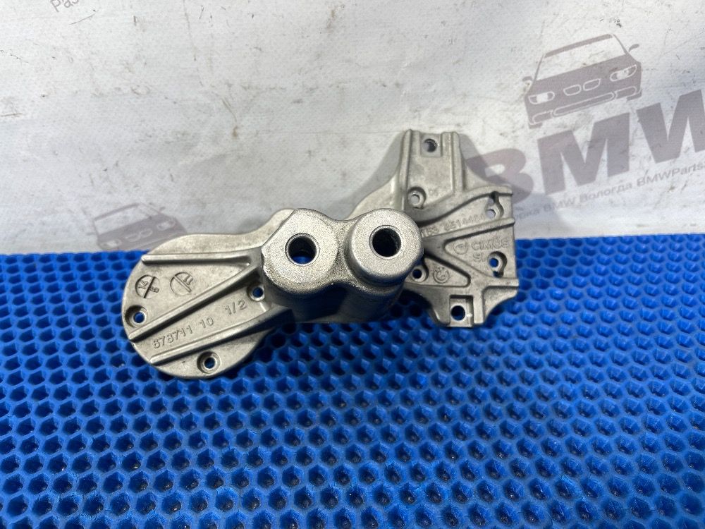 Кронштейн дополнительной помпы BMW F10, F15, F25