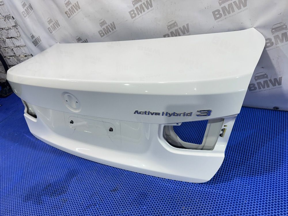Крышка багажника BMW F30 Alpinweiss 300