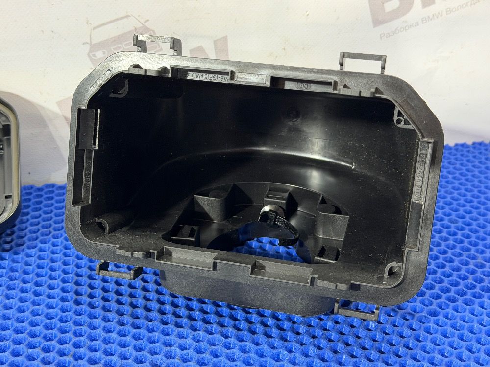 Корпус блока предохранителей BMW F30, F20, F32