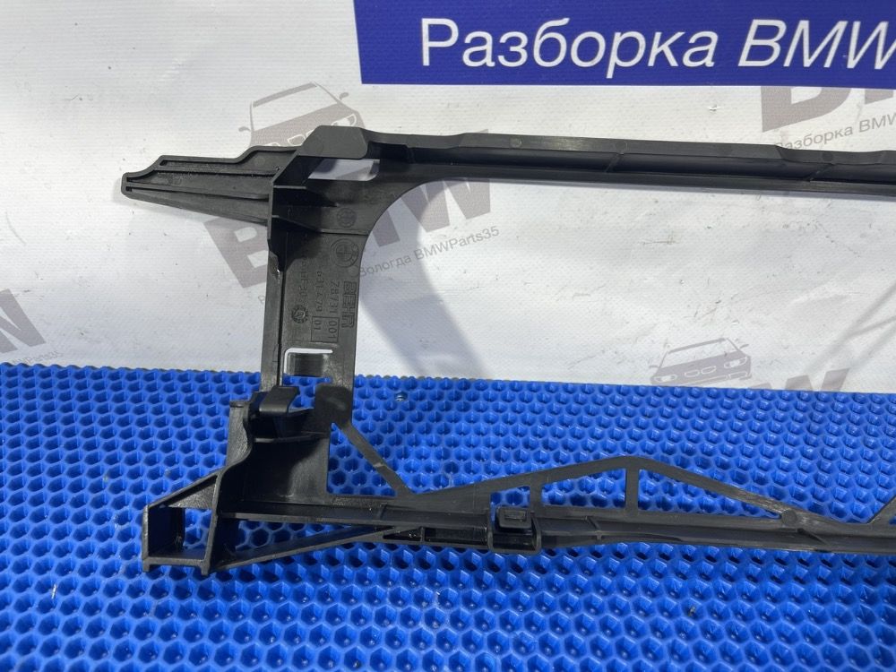 Рамка доп. радиатора  BMW F10, F01 Hybrid