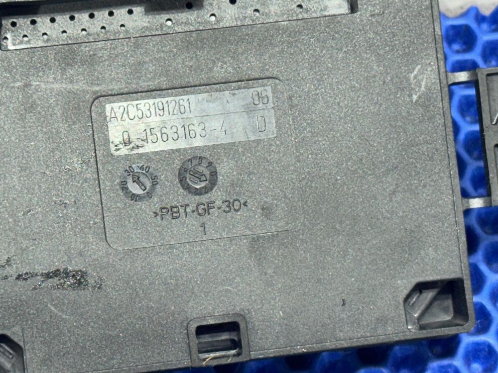 Блок ручного тормоза EMF BMW F10, F25, F26, F06