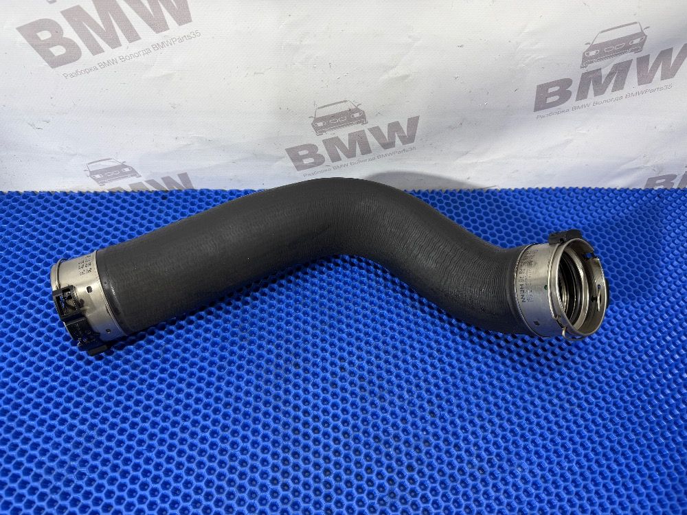 Патрубок интеркулера BMW F10, F07 с мотором N47