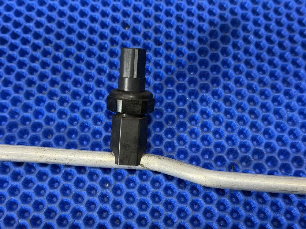 Трубка кондиционера BMW F10, F01, F07