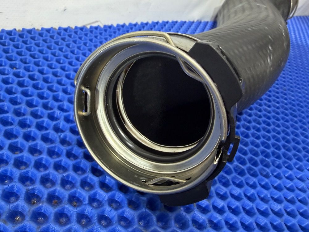 Патрубок интеркулера BMW F30, F32, F34, F20 N55