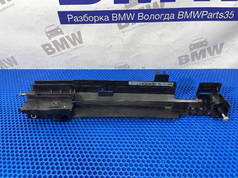 Рамка радиатора правая для BMW F30 мотор N55B30