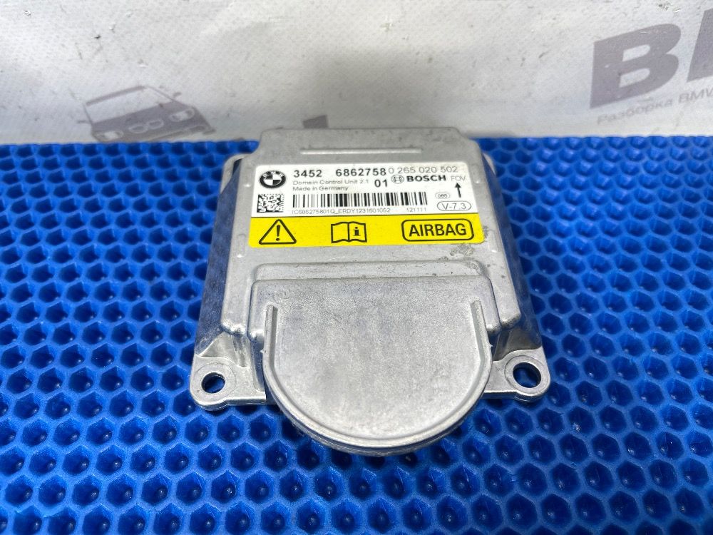 Блок управления ICM BMW F30  V7.3
