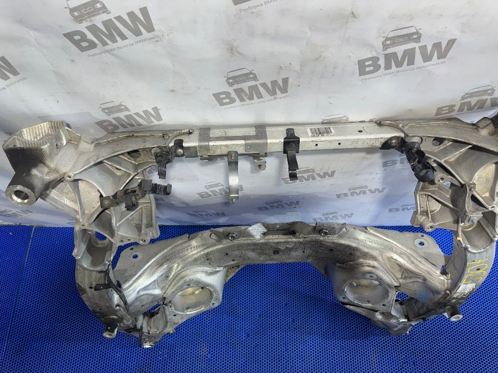 Подрамник передний BMW F10, F07, F01
