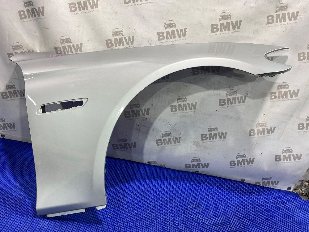 Правое крыло BMW F10 Glaciersilber Metallic (A83)