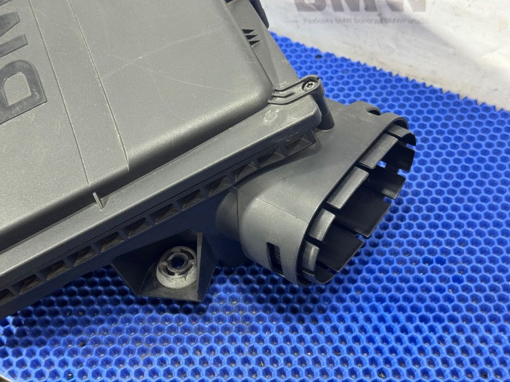 Корпус воздушного фильтра BMW F10, F01, F25 N55B30