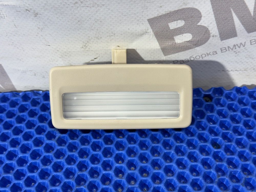 Плафон подсветки потолка BMW F10, F01, F07 устрица