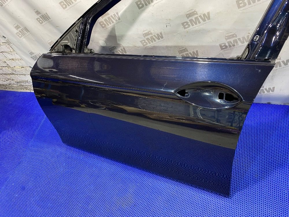Левая передняя дверь BMW F10 цвет 416 Carbon Schwa