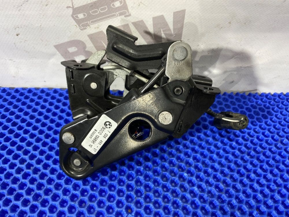 Замок капота BMW F10, F07, F01 левый