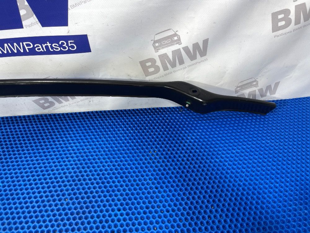 Нижний усилитель бампера BMW F30, F20 оригинал