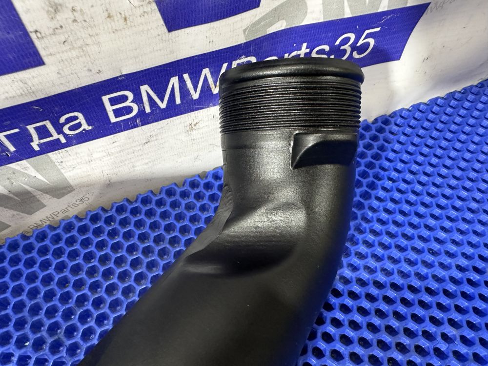 Патрубок интеркулера BMW F10, F01, F07 мотор N55
