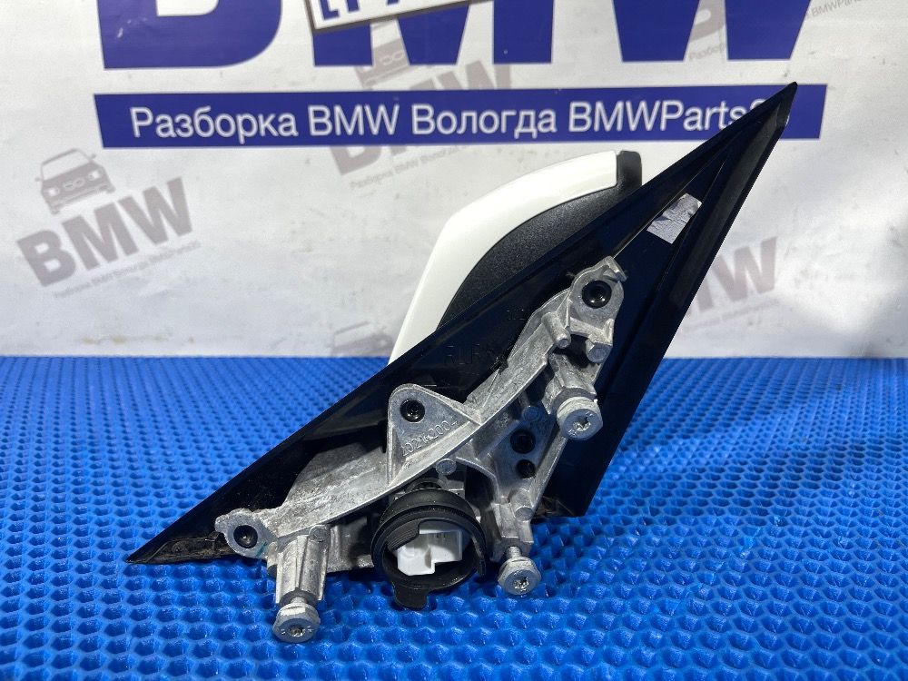 Зеркало заднего вида правое BMW F30 правый руль