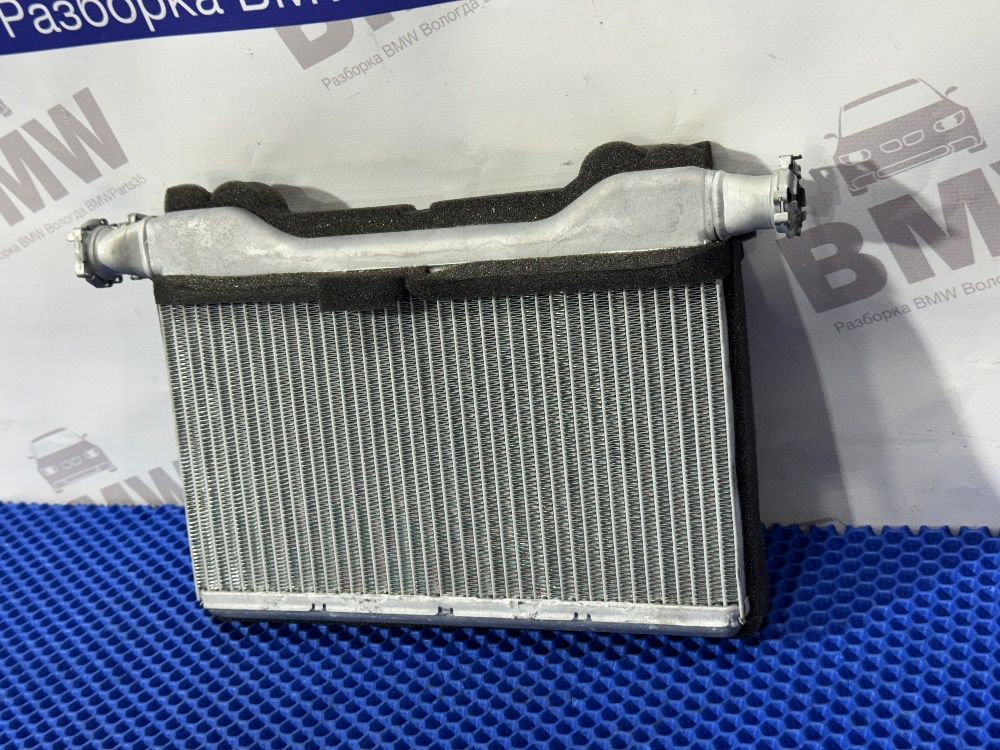 Радиатор печки BMW F10, F01, F0