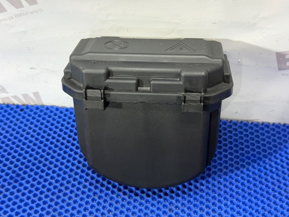 Корпус блока предохранителей BMW F30, F20, F32