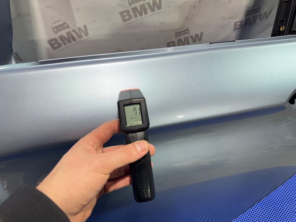 Задняя левая дверь BMW F10 цвет B40 голубой