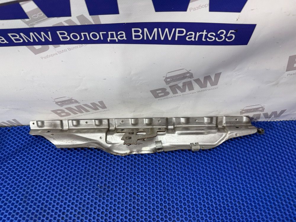 Кронштейн преобразователя давления  BMW F10, E70
