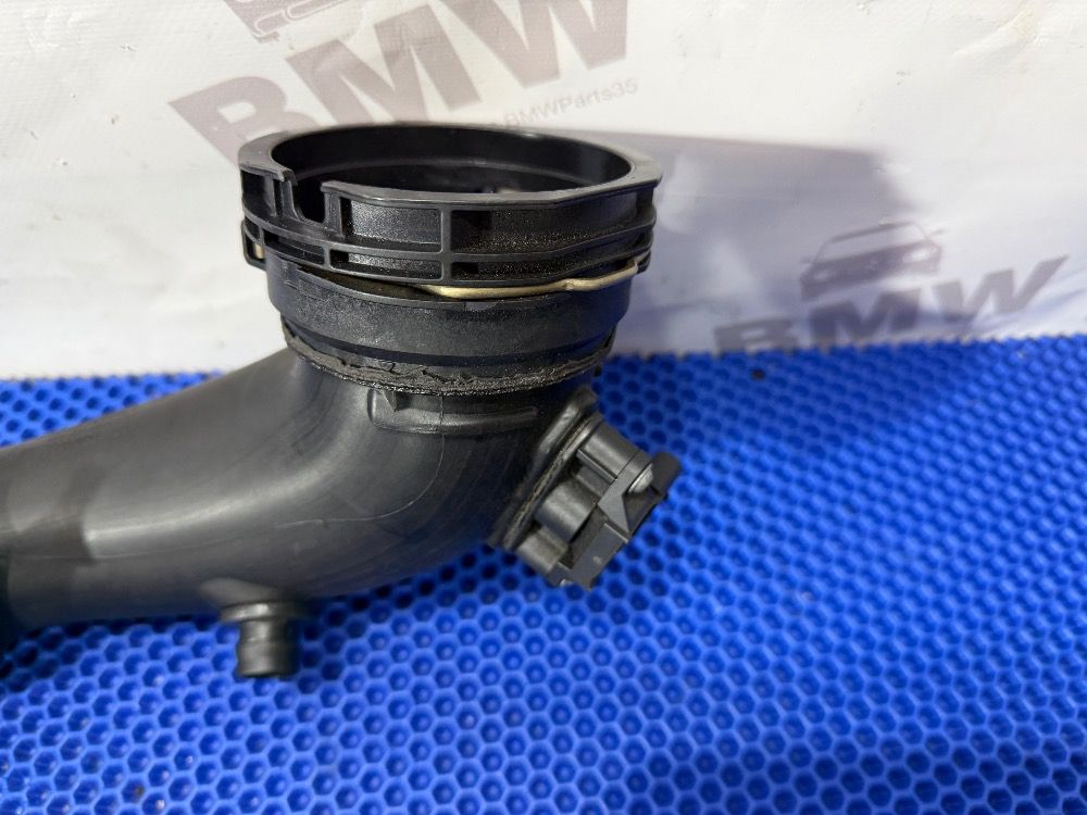 Патрубок интеркулера BMW F30, F25, F20, F32, F34