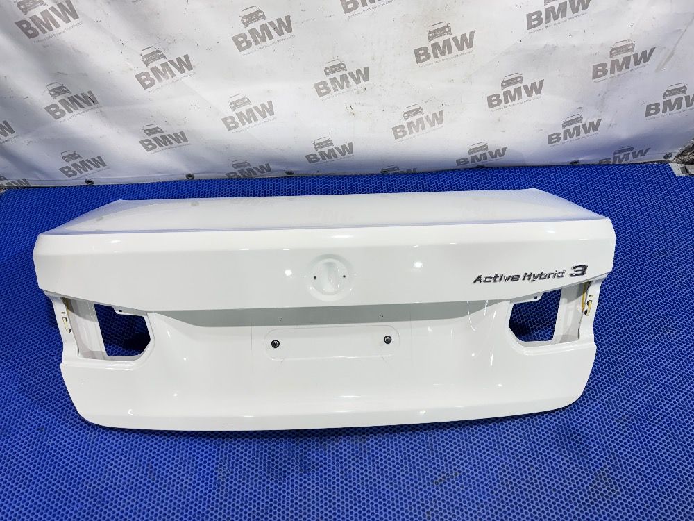 Крышка багажника BMW F30 Alpinweiss 300
