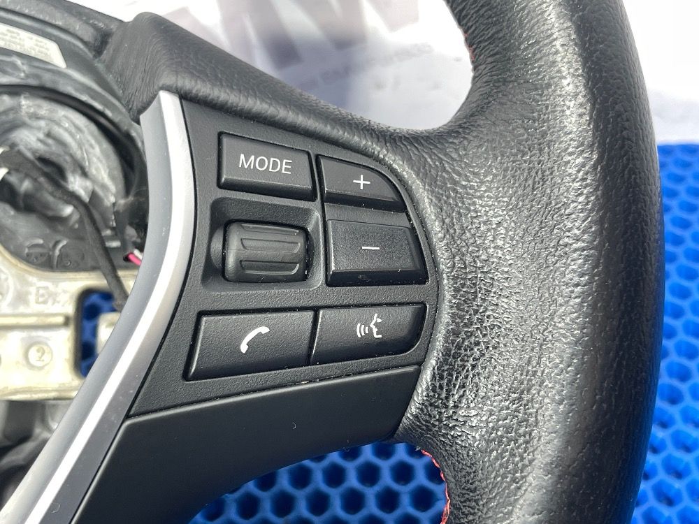 Спорт руль BMW F30, F20 без обогрева в родной коже