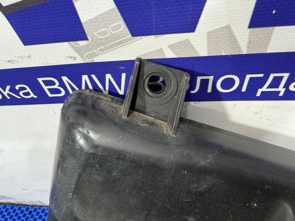 Воздуховод масляного радиатора BMW F10 LCI N55