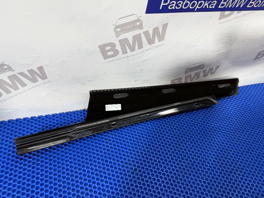 Накладка водительской двери BMW F10