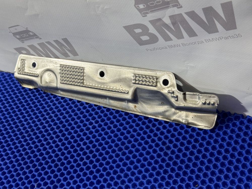 Теплоизоляционный экран BMW F30, F20, F25