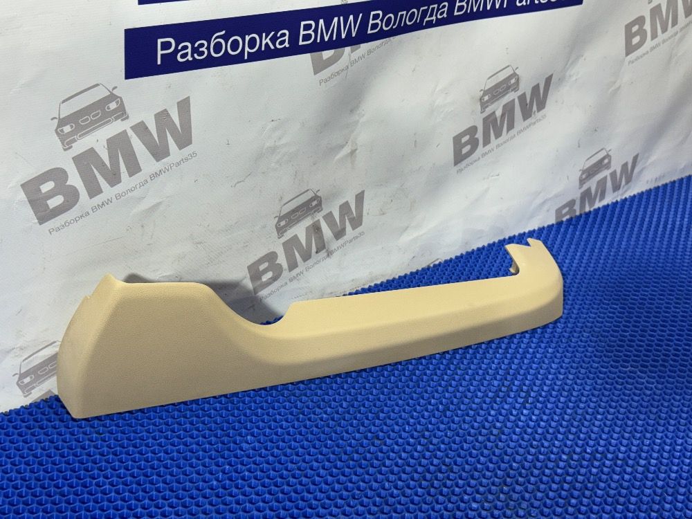 Накладка правого сидения BMW F10 LCI цвет VENETOBE