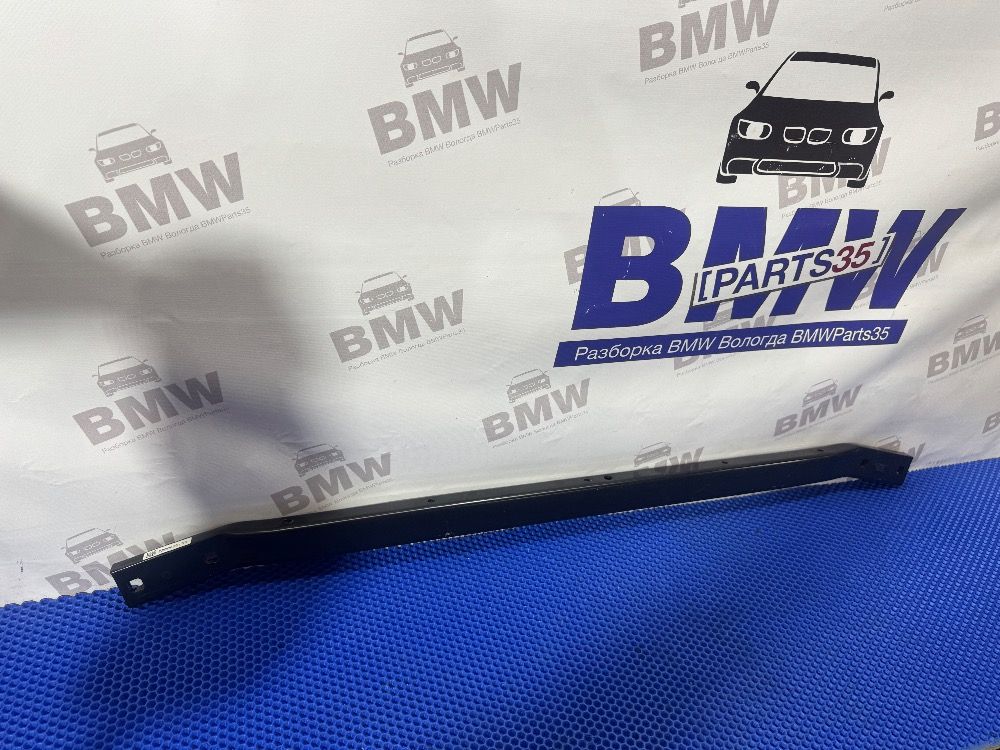 Верхняя планка телевизора BMW F10