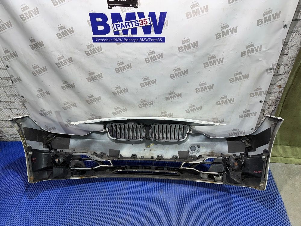 Бампер передний BMW F30 оригинал в сборе, цвет 300